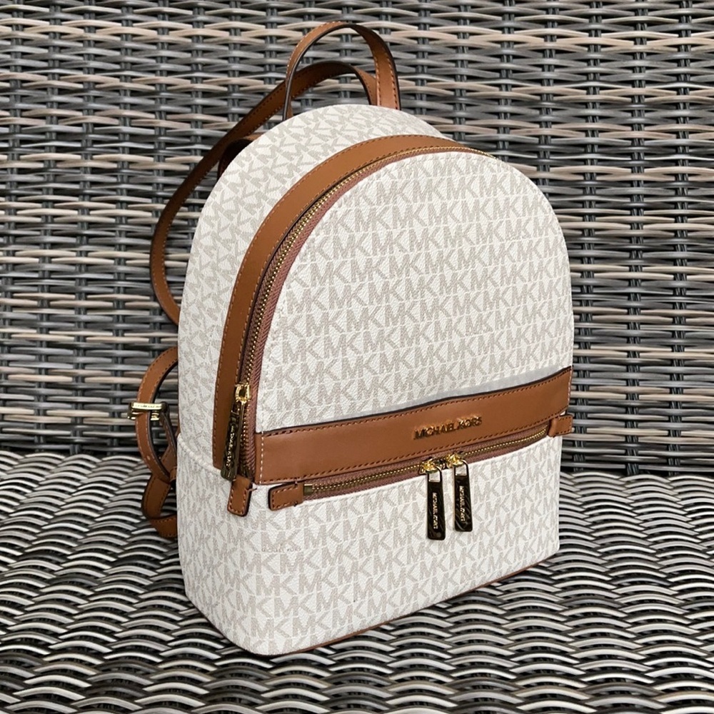 MICHAEL KORS Kenly Medium Backpack Signature Vanilla Bag